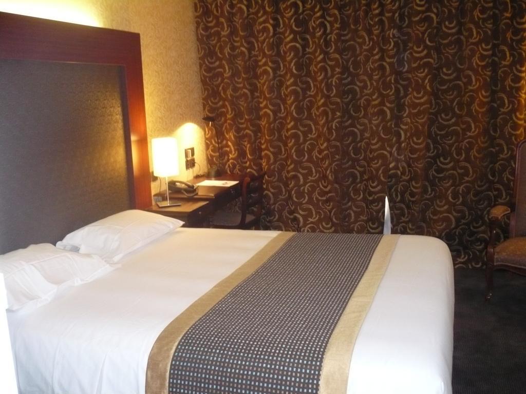 Hotel De France Montargis Eksteriør billede